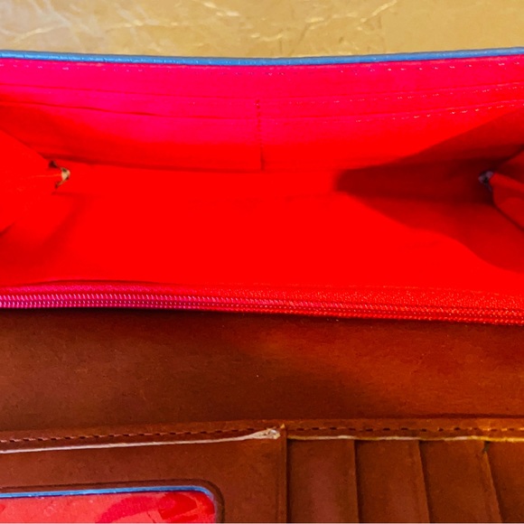 Dooney and Bourke pebble grain continental clutch billfold wallet - Picture 6 of 6